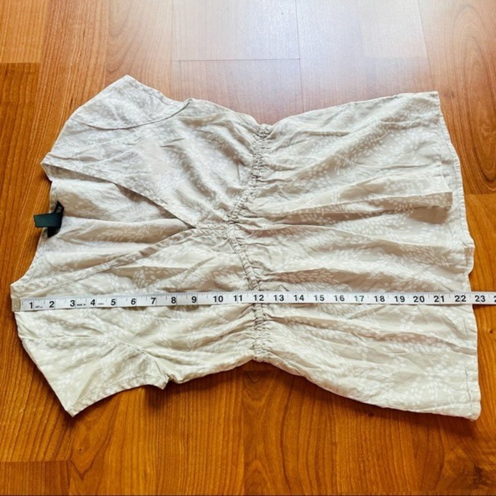 H&M Light Brown Floral Short Sleeve Blouse Size 6 - Picture 7 of 7
